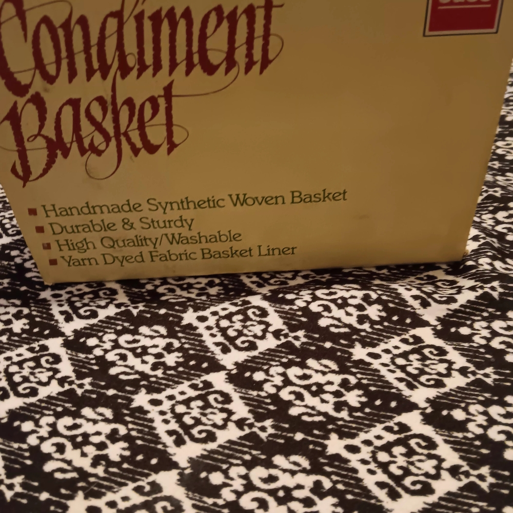 Case Condiment Basket Set - Picture 4 of 7